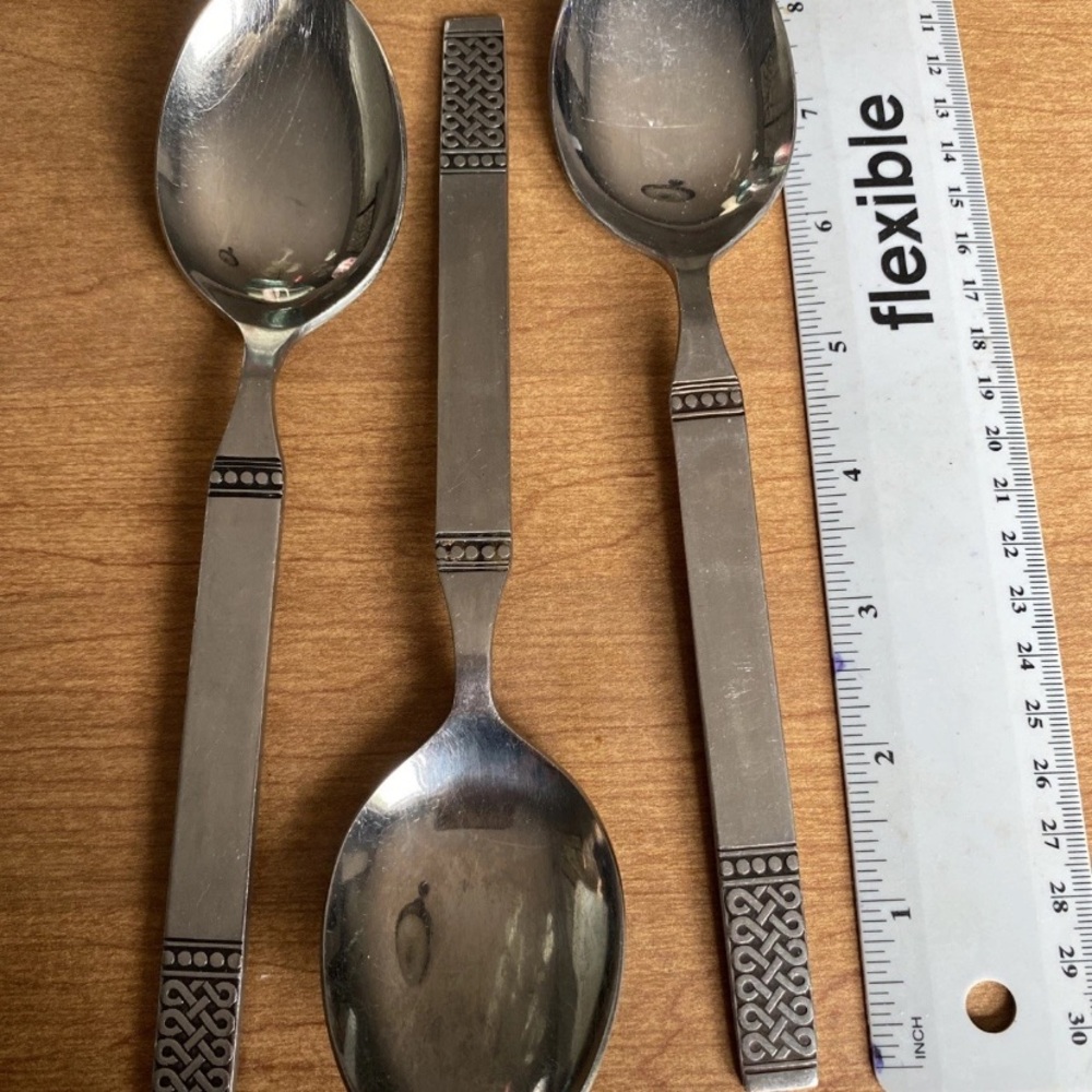 MSI Danika Celtic Knot Stainless Steel Serving Spoons - Set of 3